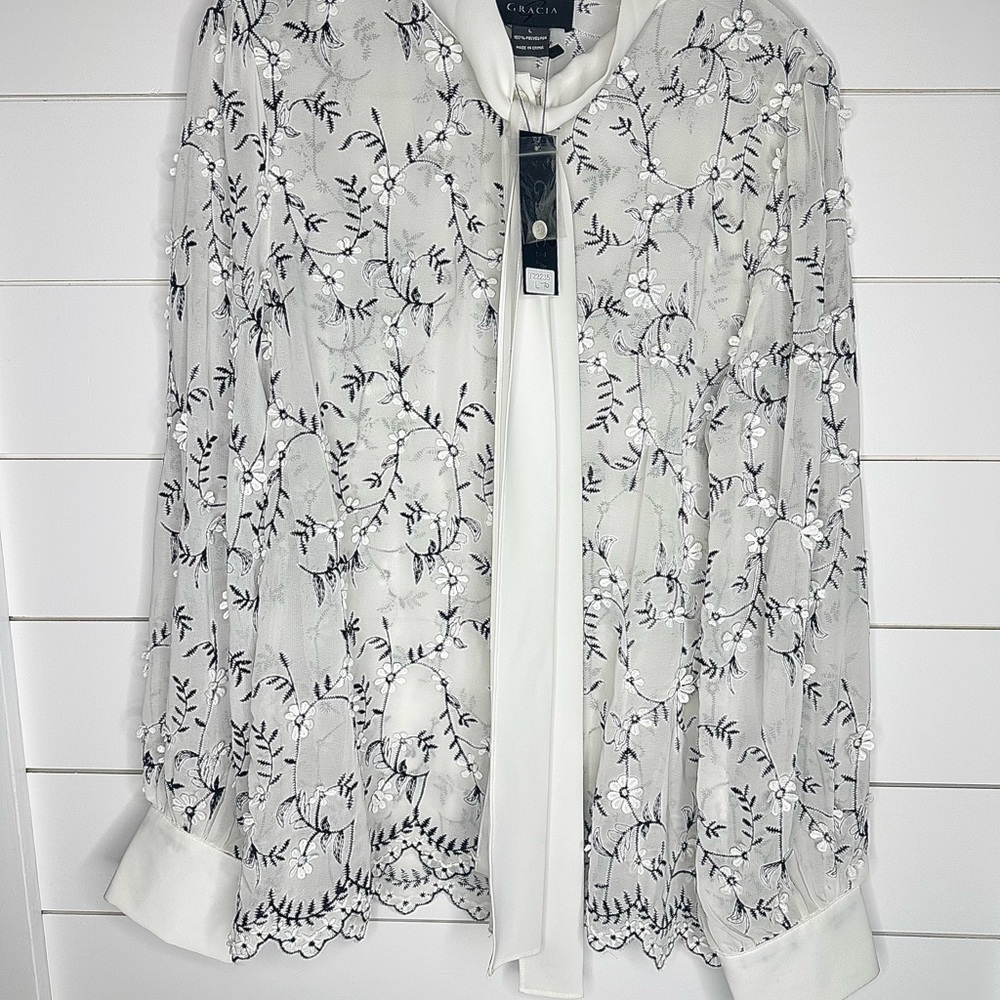 Black and White embroidered Garcia Sheer Floral Blouse